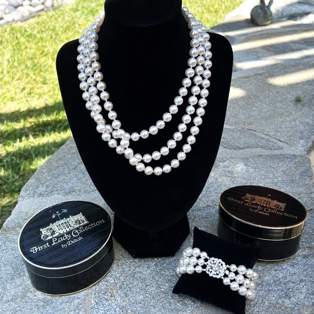 Barbara Bush First Lady Collection by Deltah - 3 Strand Necklace/Bracelet Set